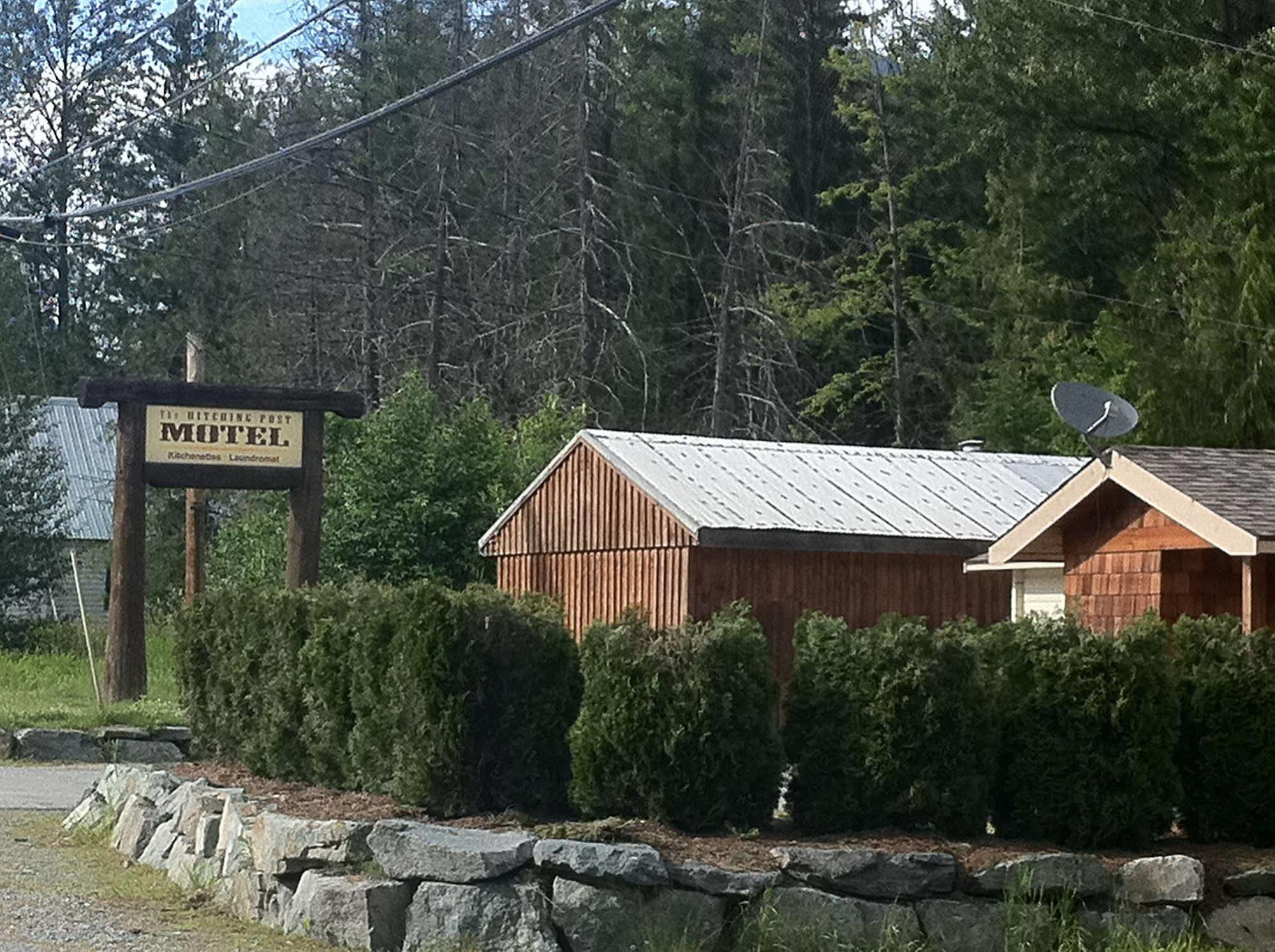 The Hitching Post Motel Pemberton Exterior foto